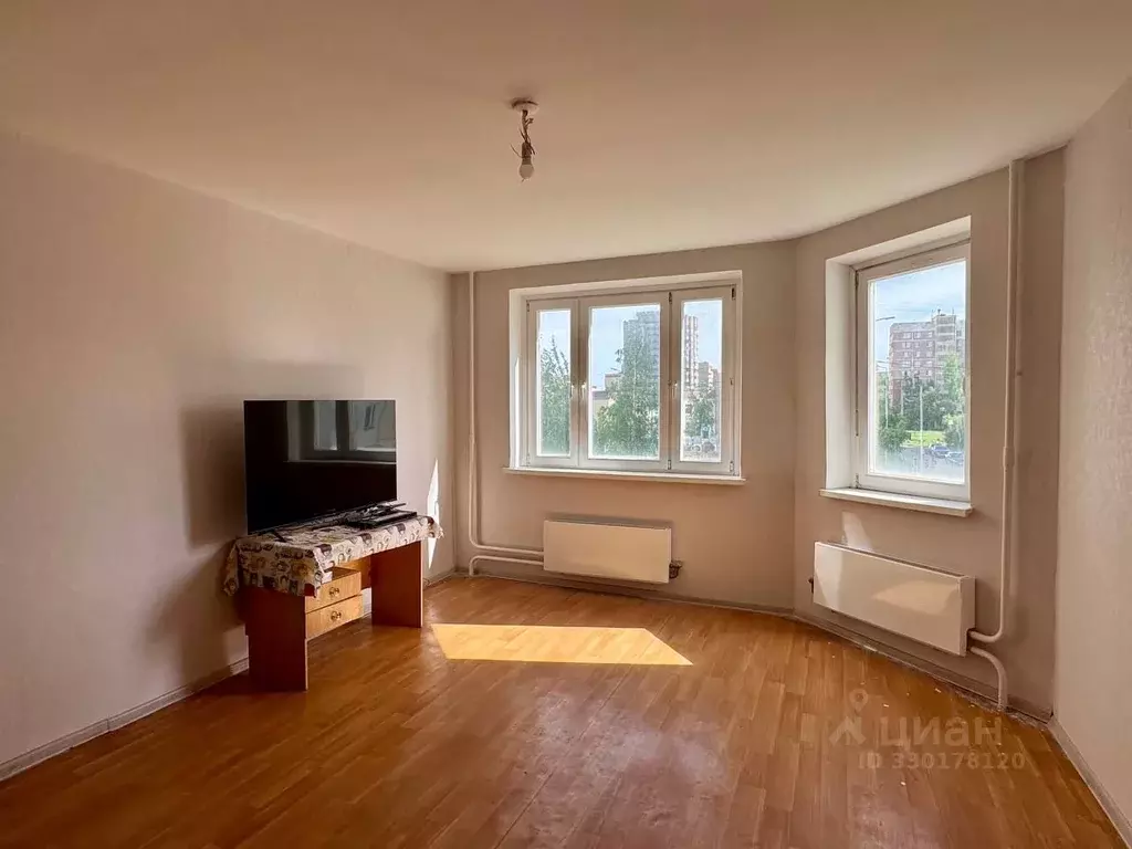 3-к кв. Московская область, Серпухов бул. 65 лет Победы, 17 (84.2 м) - Фото 1