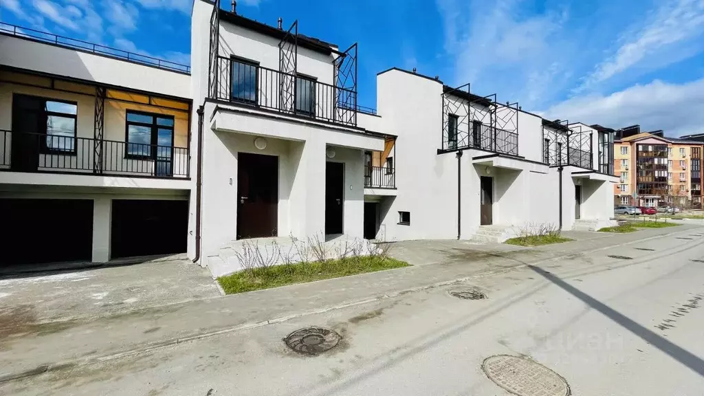 Таунхаус в Татарстан, Казань ул. Гумера Баширова, 1 (168 м) - Фото 1
