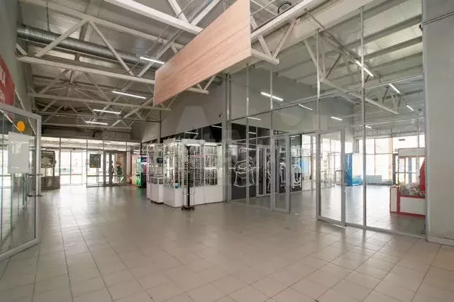 Сдам торговое помещение, 70 м - Фото 0