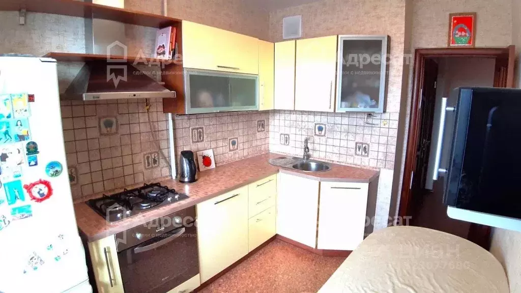 2-к кв. Волгоградская область, Волгоград ул. Маршала Василевского, 4 ... - Фото 2