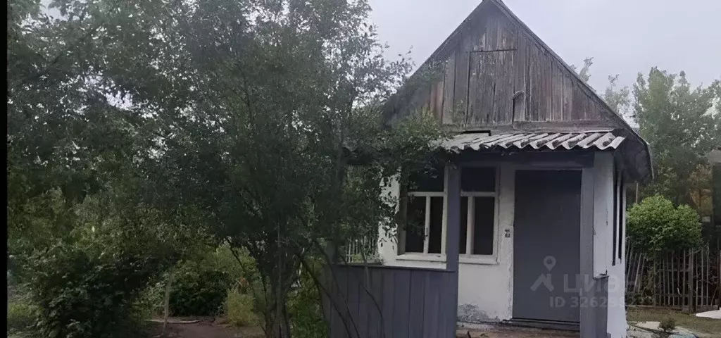 Дом в Саратовская область, Балаково Цемент СНТ,  (7 м) - Фото 1