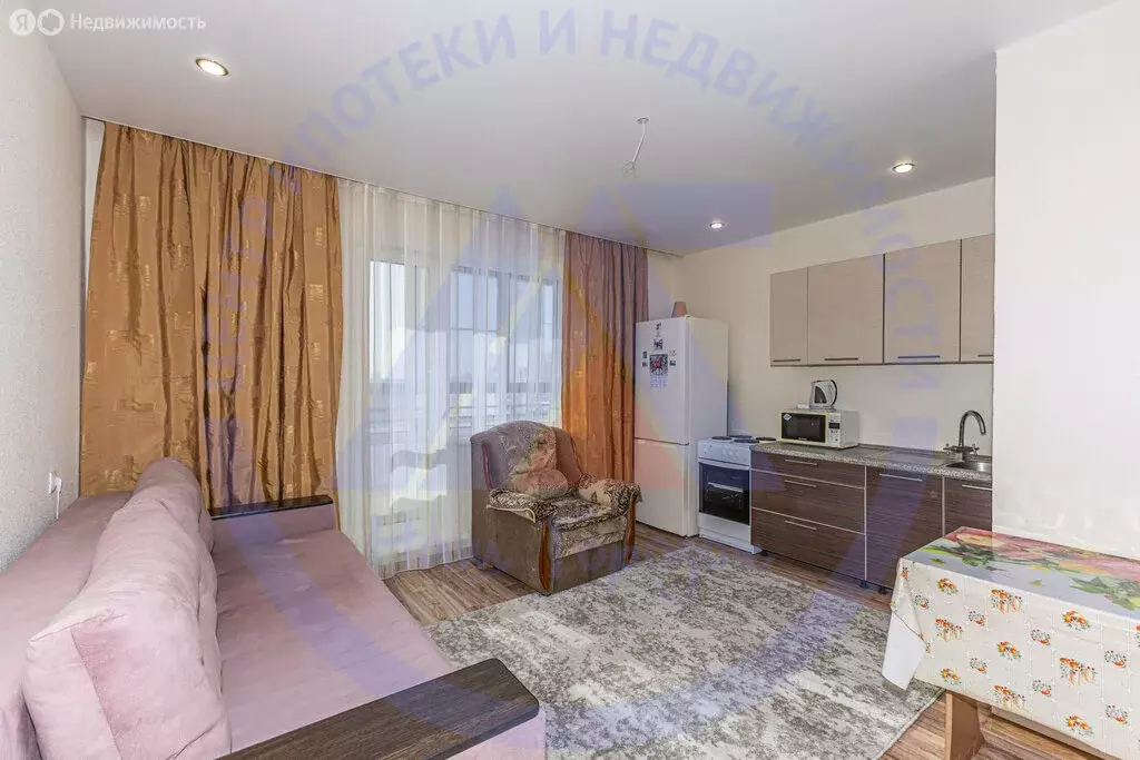 1-комнатная квартира: Курган, жилой район Заозёрный, 7-й микрорайон, ... - Фото 1