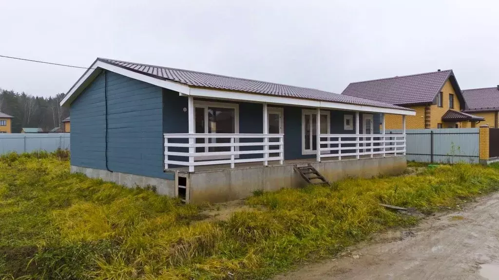 Дом в Московская область, Чехов муниципальный округ, д. Покров ул. ... - Фото 1