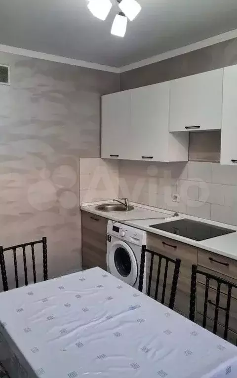 2-к. квартира, 58,4 м, 17/24 эт. - Фото 1