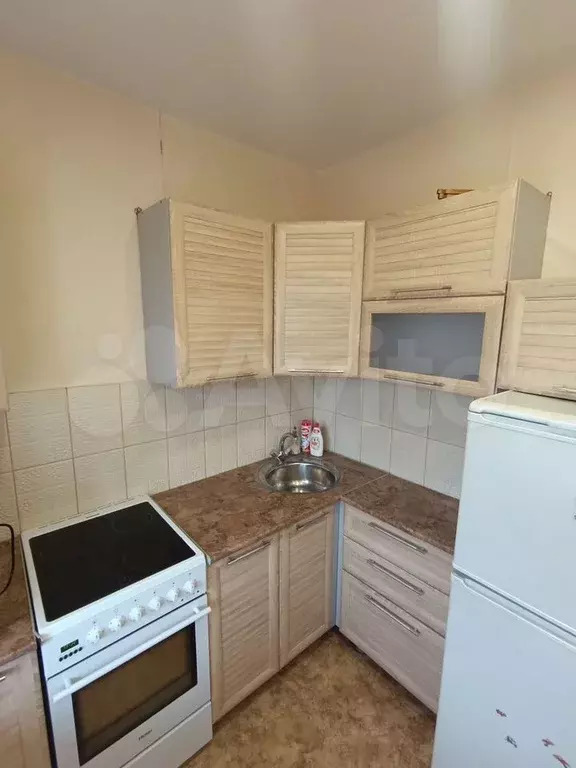 1-к. квартира, 38 м, 8/9 эт. - Фото 1