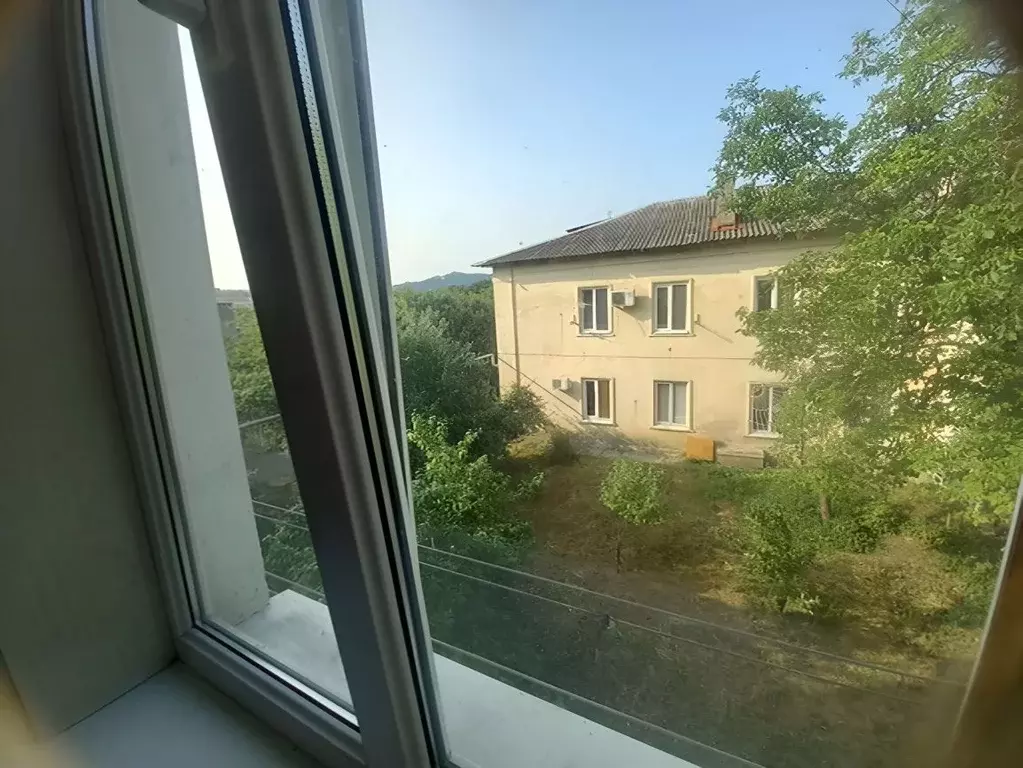 2-к кв. Краснодарский край, Новороссийск ул. Луначарского, 7 (34.0 м) - Фото 0