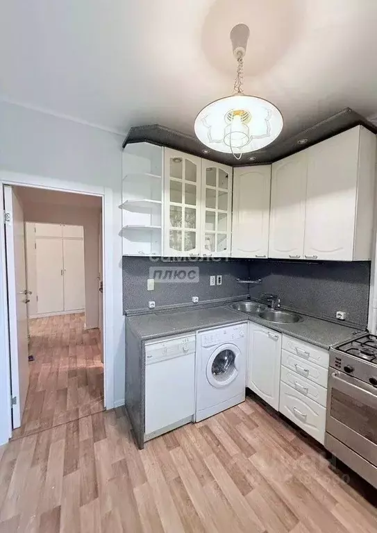 2-к кв. Москва Черноморский бул., 5К6 (63.8 м) - Фото 0
