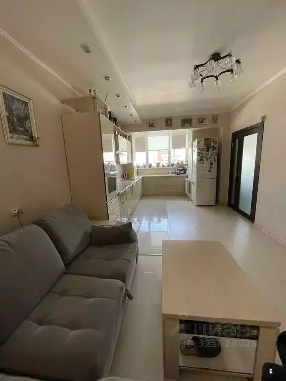 1-к кв. Иркутская область, Иркутск Радужный мкр, 73 (42.4 м) - Фото 2