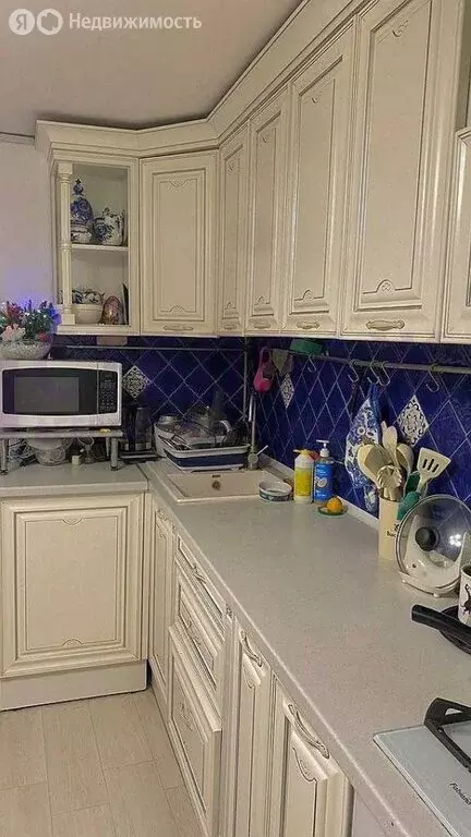 3-комнатная квартира: Феодосия, улица Чехова, 53 (56 м) - Фото 2