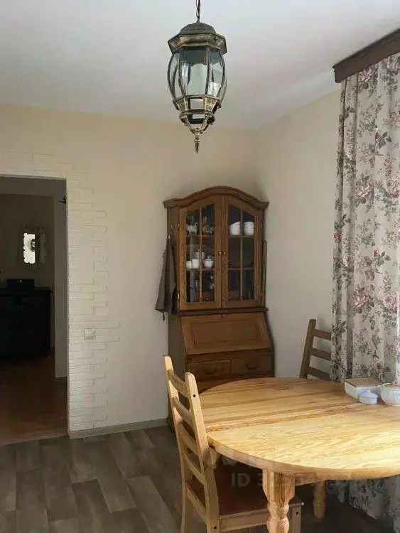 3-к кв. Омская область, Омск ул. 6-я Линия, 180 (77.5 м) - Фото 1