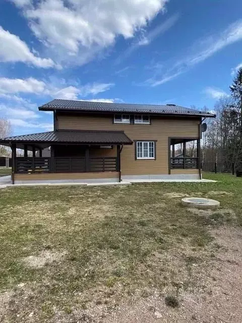 Коттедж в Ленинградская область, Лужский район, Заклинское с/пос, д. ... - Фото 1