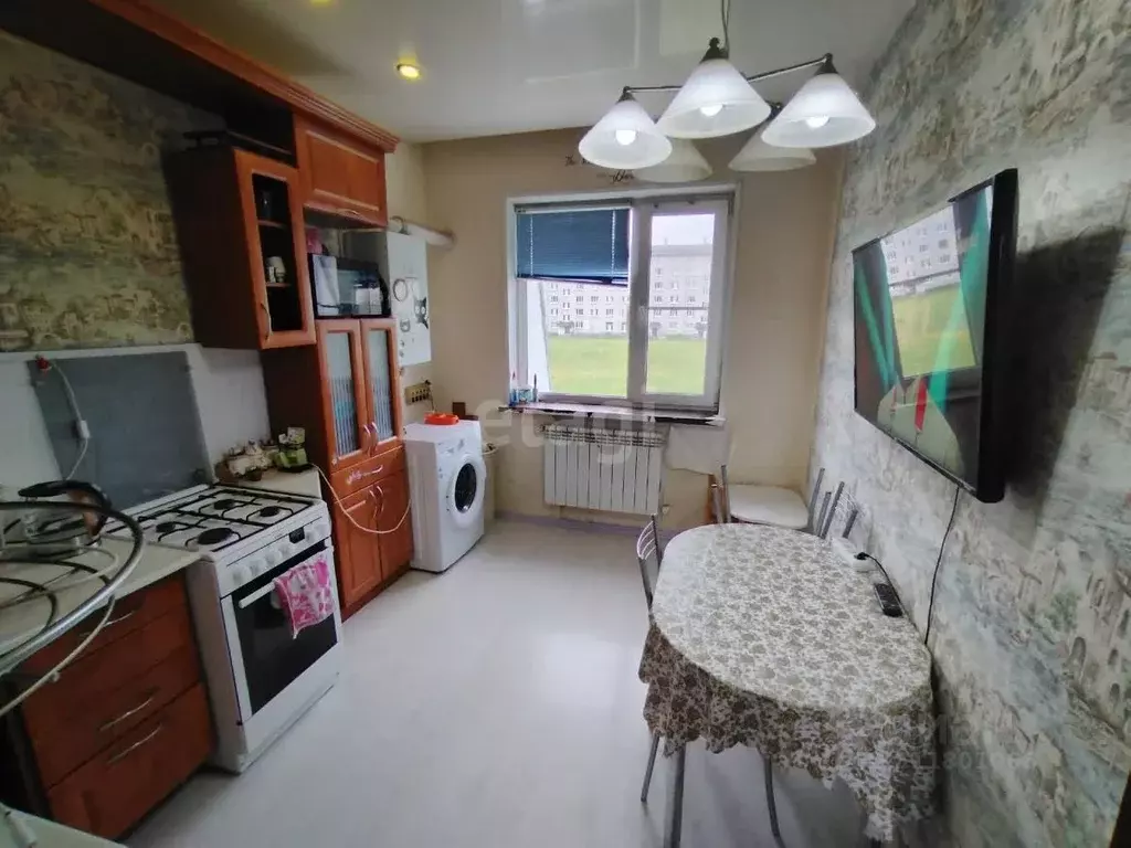 3-к кв. Архангельская область, Котлас ул. 28-й Невельской дивизии, 6А ... - Фото 0