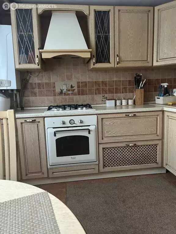 Дом в Чехов, Проезжая улица (100 м) - Фото 2