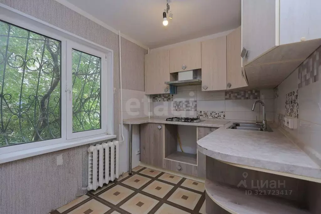 2-к кв. Оренбургская область, Оренбург Центральная ул., 23 (46.8 м) - Фото 1