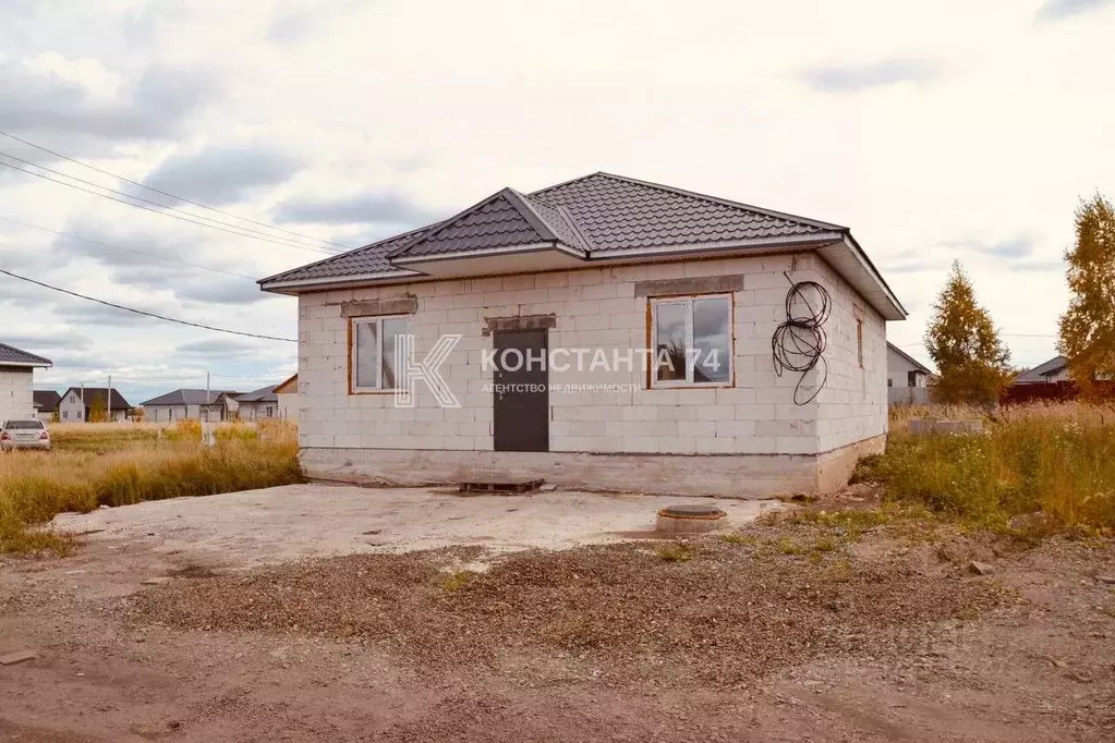Дом в Челябинская область, Красноармейский муниципальный округ, д. ... - Фото 1