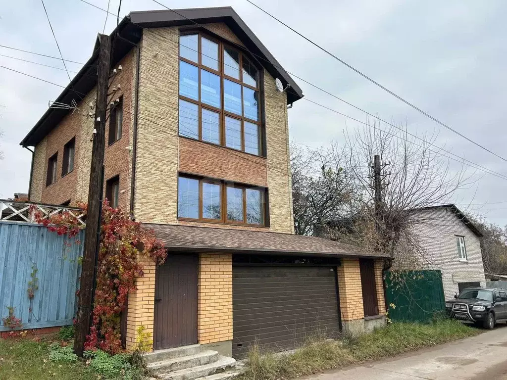 Дом в Московская область, Люберцы городской округ, Красково пгт ул. ... - Фото 1