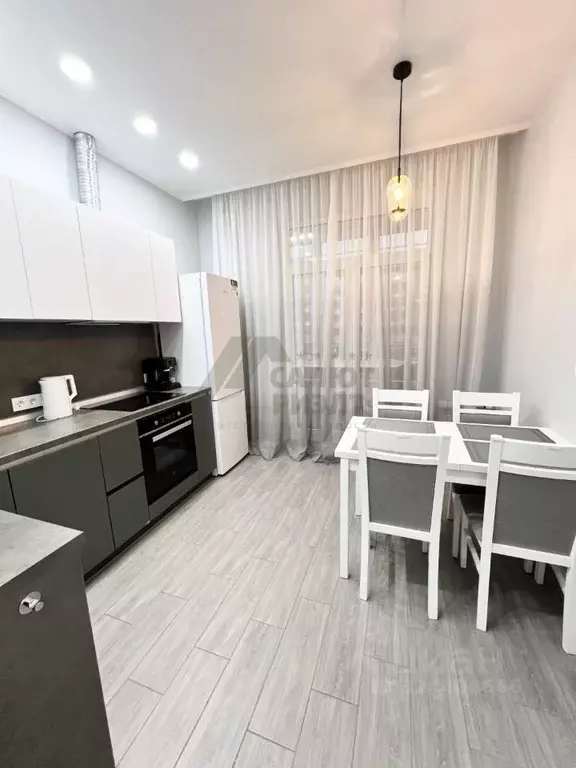 2-к кв. Калининградская область, Зеленоградск ул. Гагарина, 85к2 (61.6 ... - Фото 1