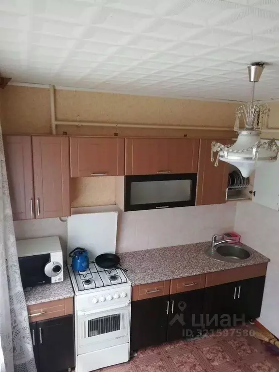 2-к кв. Белгородская область, Белгород ул. Есенина, 12 (54.0 м) - Фото 0