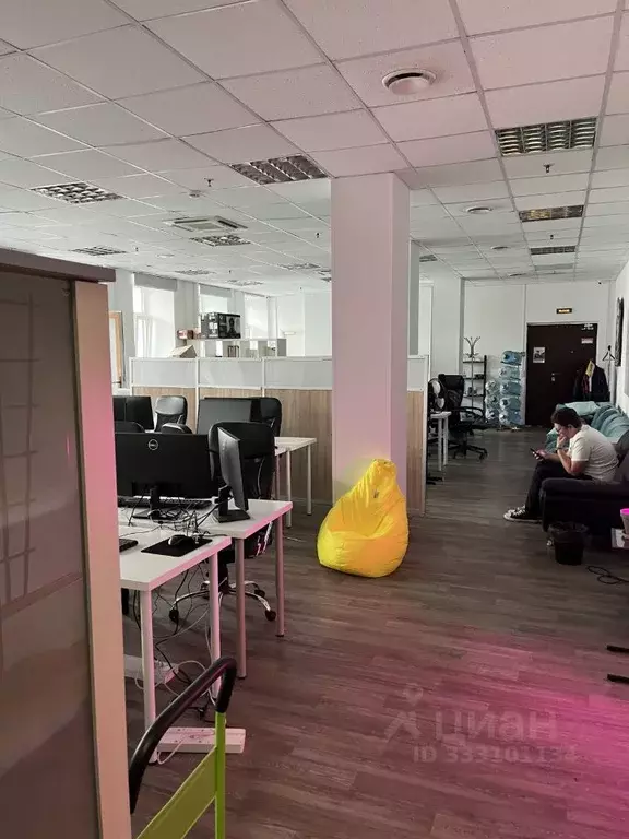 Офис в Санкт-Петербург 9-я Васильевского острова линия, 34 (125 м) - Фото 1