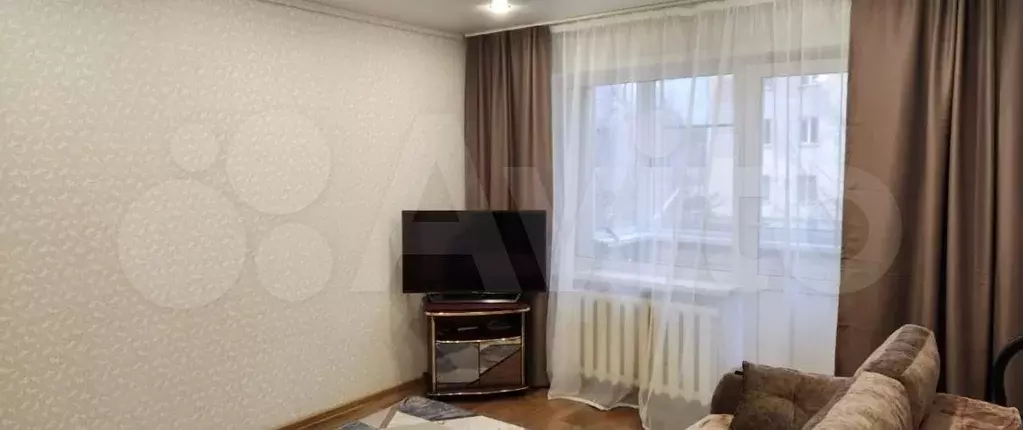 1-к. квартира, 31 м, 2/5 эт. - Фото 1