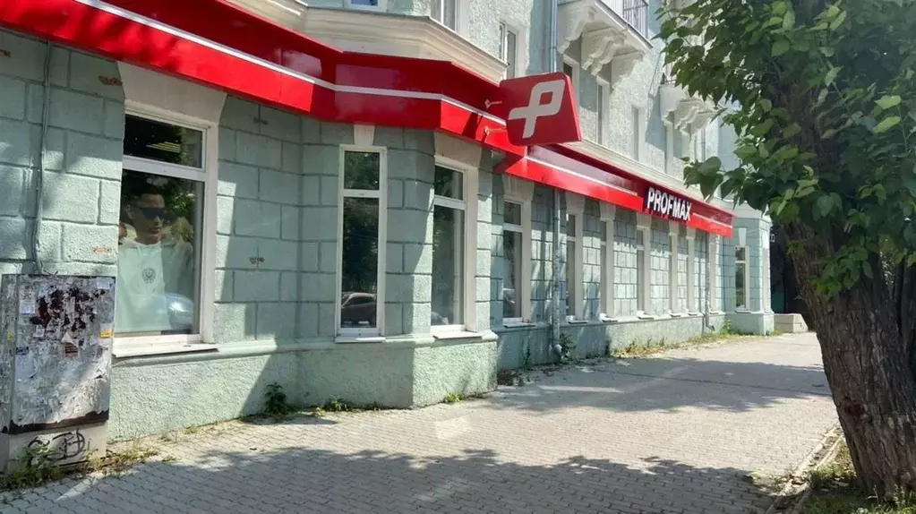 Торговая площадь в Свердловская область, Екатеринбург ул. Грибоедова, ... - Фото 0