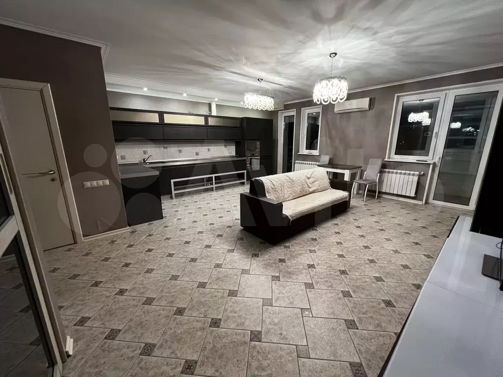 Квартира-студия, 42 м, 2/12 эт. - Фото 0
