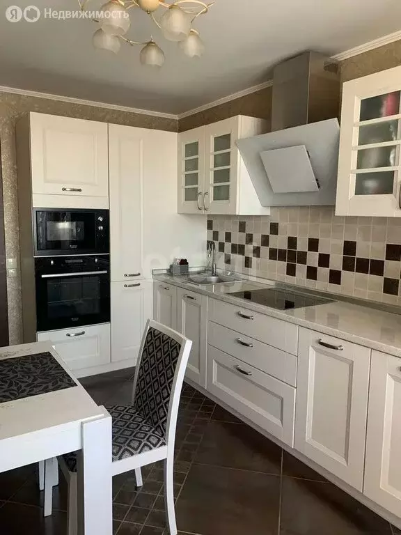2-комнатная квартира: Тамбов, Мичуринская улица, 128В (61.6 м) - Фото 1