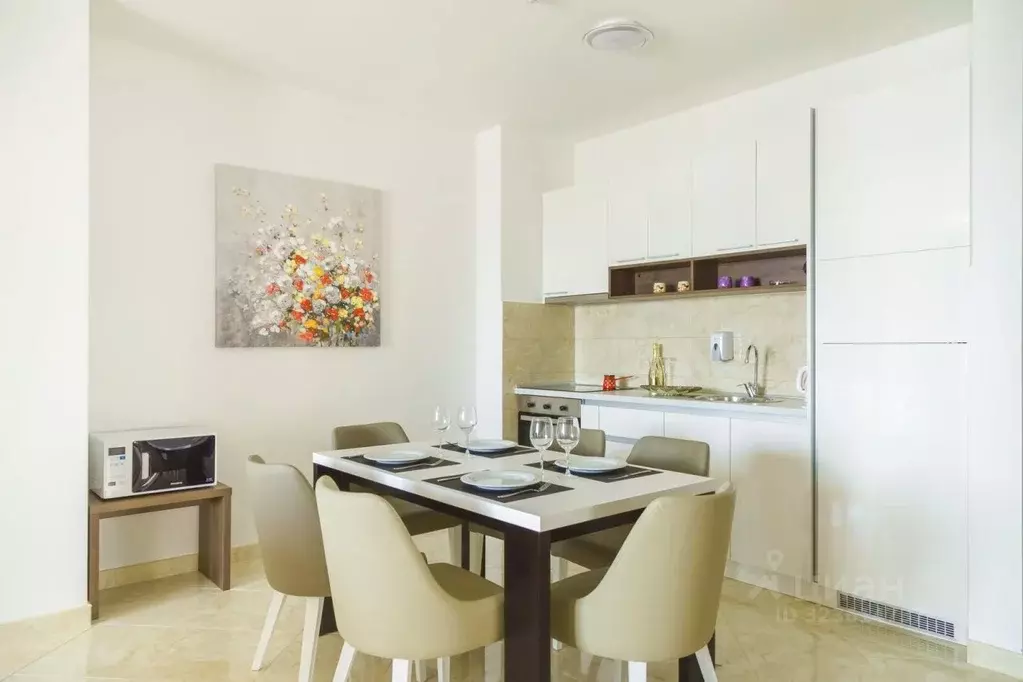 2-к кв. Краснодарский край, Сочи Центральный мкр, ул. Роз, 23 (45.0 м) - Фото 0