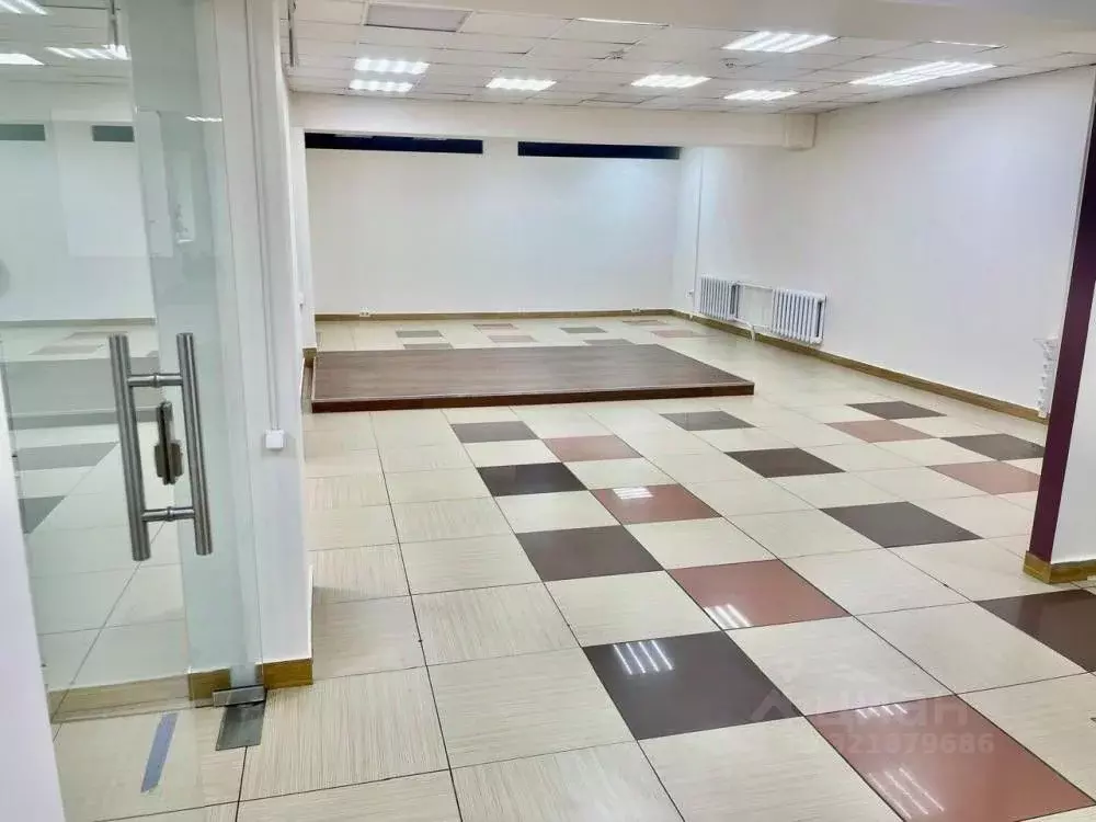 Помещение свободного назначения в Иркутская область, Иркутск ул. ... - Фото 2