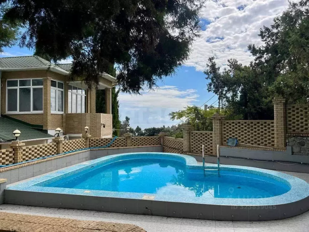 Дом в Крым, Ялта муниципальный округ, Гаспра пгт ул. Маратовская, 20Б ... - Фото 1