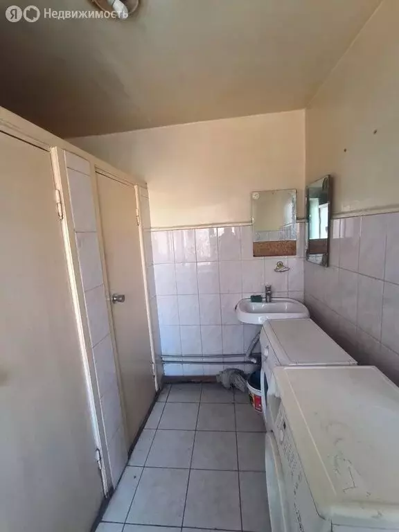 1к в 7-комнатной квартире (17.4 м) - Фото 0