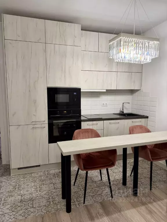 Студия Свердловская область, Екатеринбург ул. Николая Островского, 2 ... - Фото 1