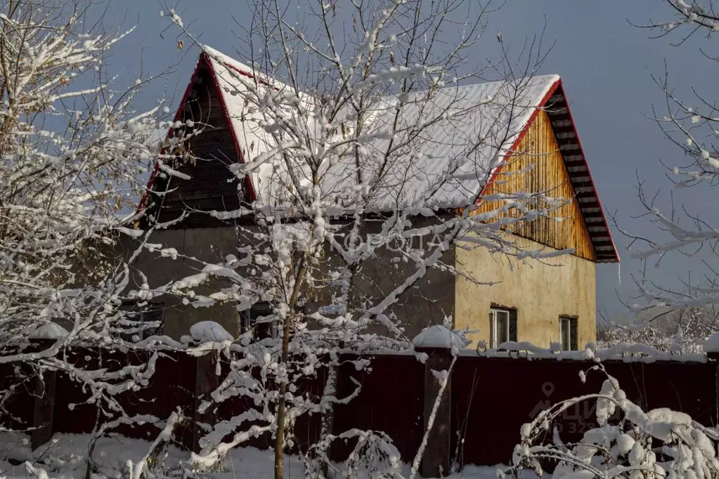 Дом в Кемеровская область, Новокузнецк Абагур пгт, ул. Попова, 15 (85 ... - Фото 1