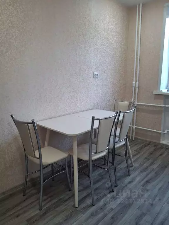 2-к кв. Волгоградская область, Суровикино 1-й мкр, 40 (49.1 м) - Фото 2