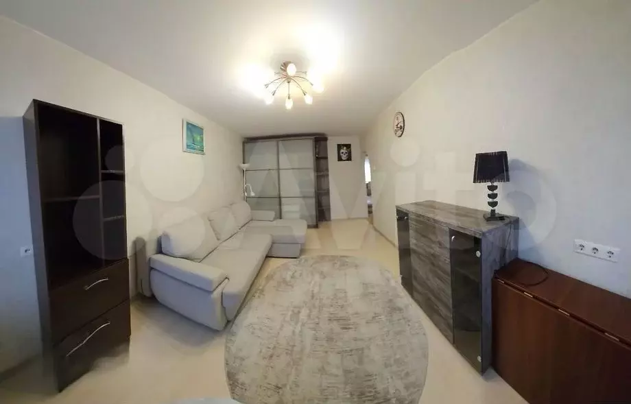 2-к. квартира, 45 м, 6/9 эт. - Фото 0
