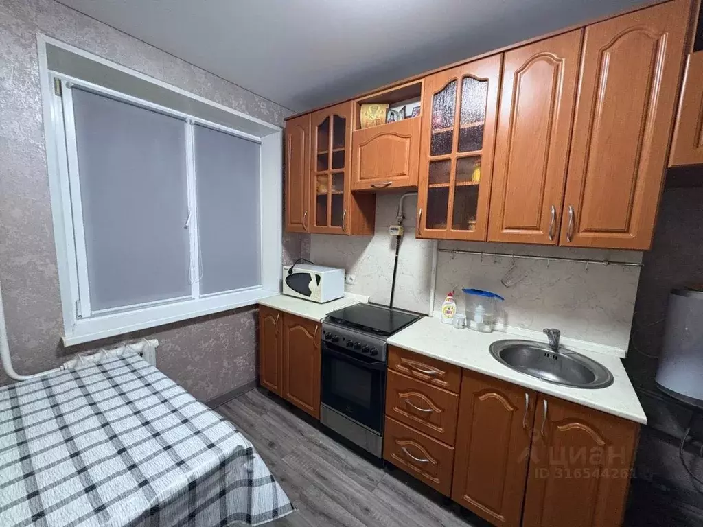 2-к кв. Башкортостан, Уфа ул. Ферина, 16 (45.0 м) - Фото 0