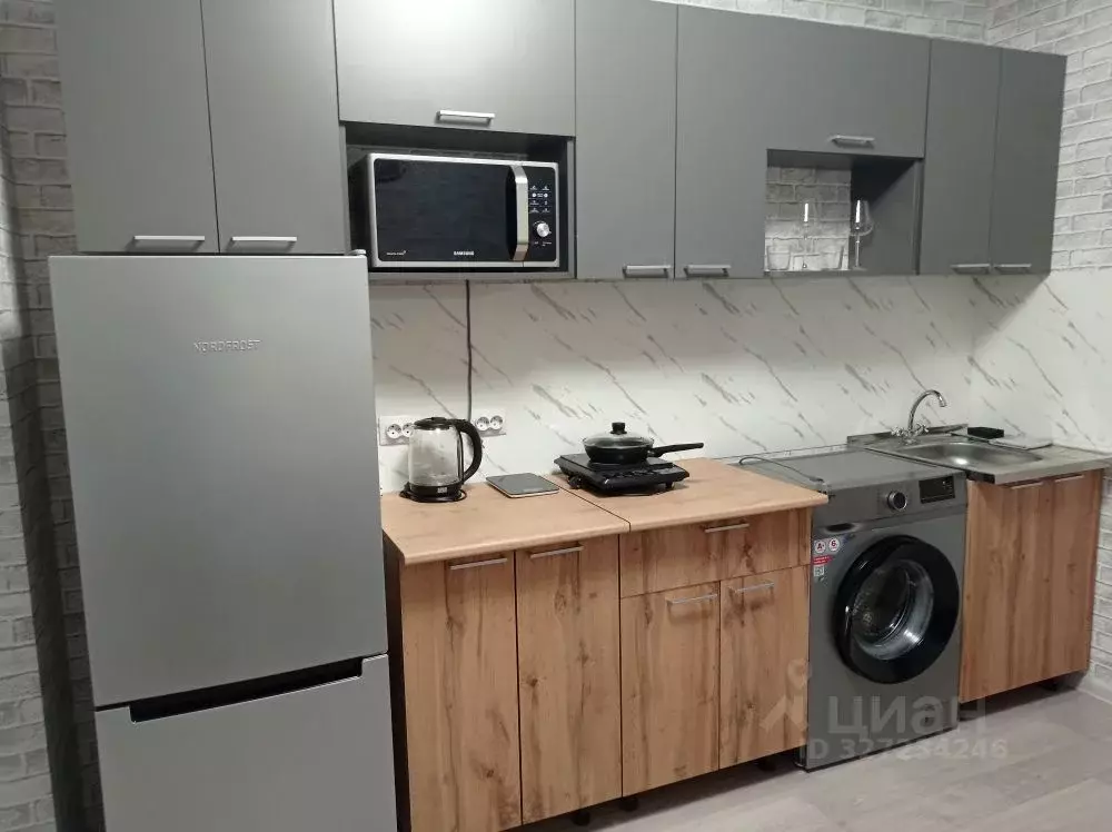 1-к кв. Красноярский край, Красноярск ул. Шахтеров, 8 (39.0 м) - Фото 1