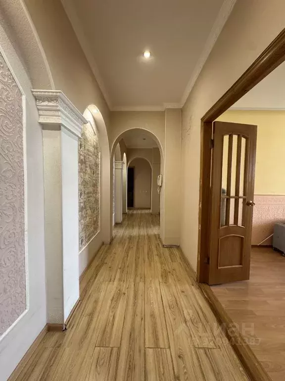 3-к кв. Саратовская область, Саратов наб. Космонавтов, 2 (82.5 м) - Фото 1