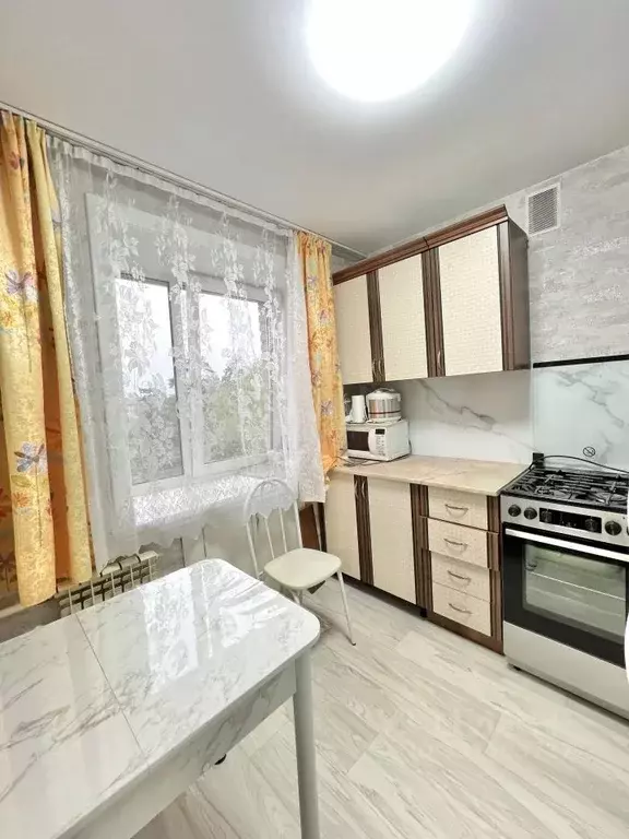 1-к кв. Иркутская область, Ангарск 12-й мкр, 21 (30.0 м) - Фото 0