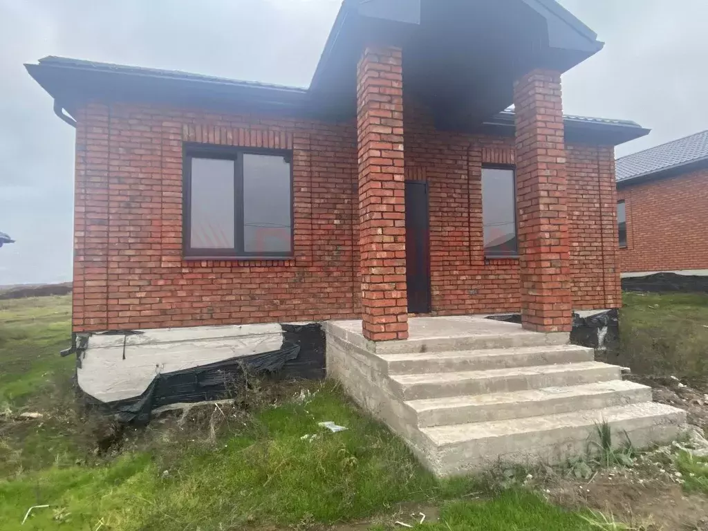 Дом в Ростовская область, Аксайский район, Щепкинское с/пос, пос. ... - Фото 1