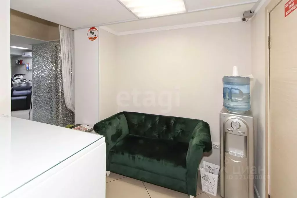 Помещение свободного назначения в Тюменская область, Тюмень ул. 50 лет ... - Фото 1