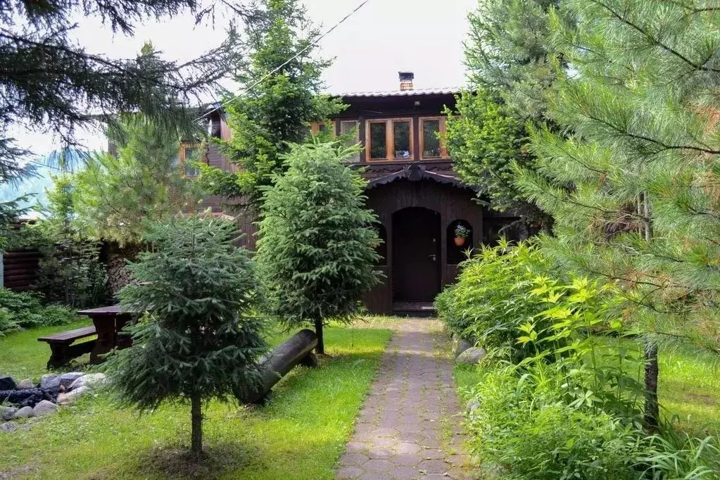 Дом в Алтай, Турочакский район, с. Иогач Центральная ул., 39 (45 м) - Фото 1