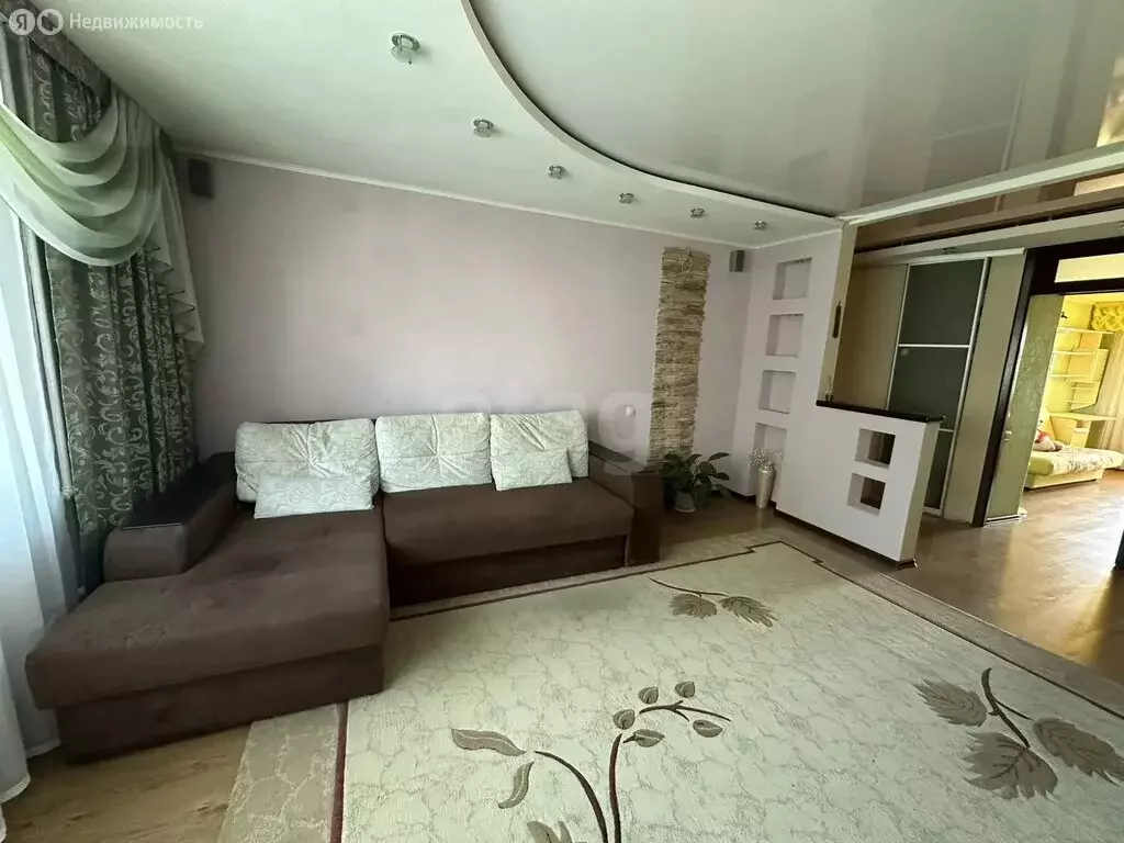 4-комнатная квартира: Сарапул, улица Ленина, 11 (75.3 м) - Фото 2