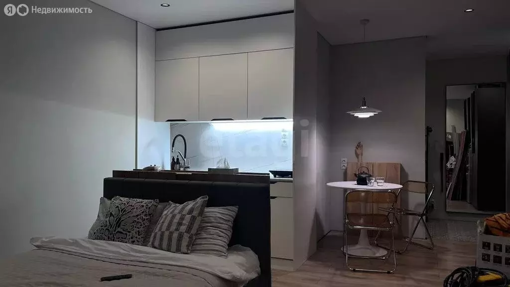 Квартира-студия: Курган, жилой район Заозёрный, 1-й микрорайон, улица ... - Фото 2