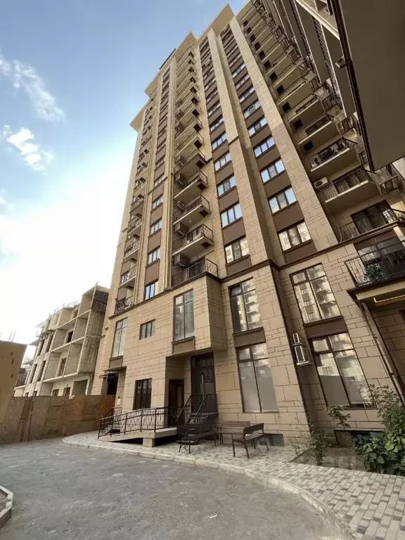 1-к кв. Дагестан, Махачкала ул. Ахмата-Хаджи Кадырова, 128 (40.0 м) - Фото 0