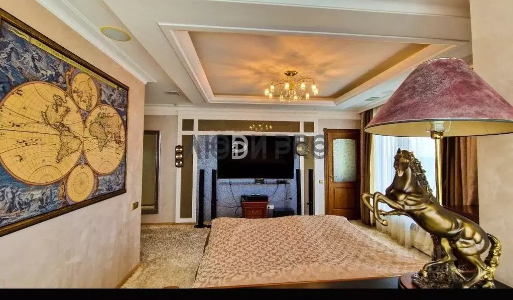 3-к кв. Саратовская область, Саратов Валовая ул., 2/10 (240.0 м) - Фото 2