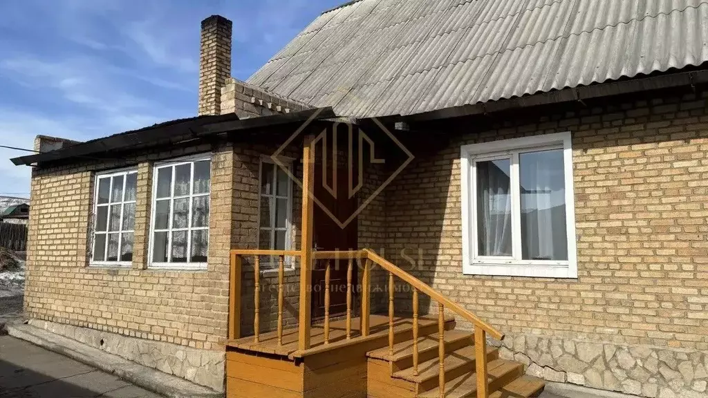 Дом в Иркутская область, Свирск ул. Олега Кошевого, 148 (81 м) - Фото 1