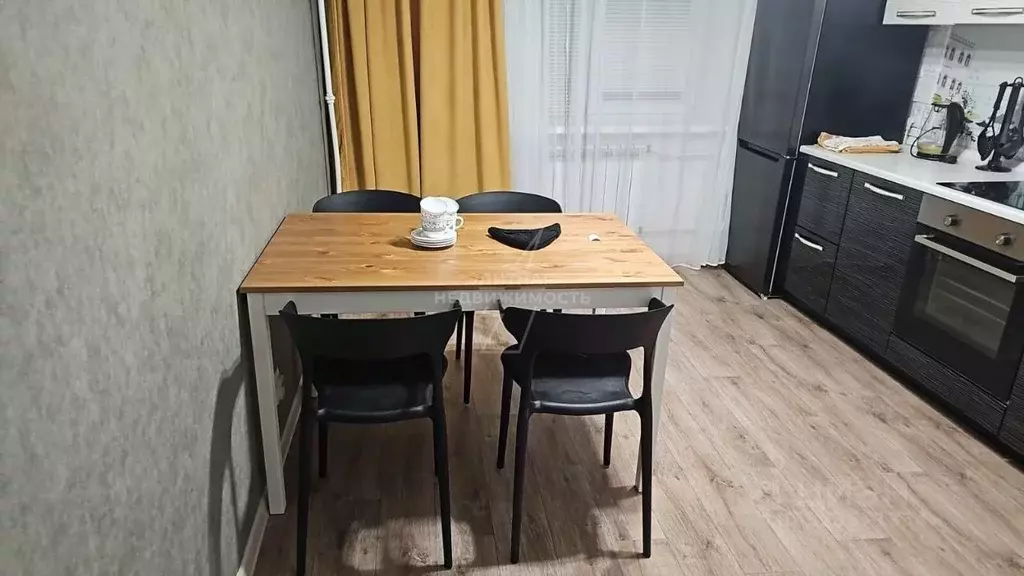 2-к кв. Татарстан, Казань ул. Академика Сахарова, 21 (70.0 м) - Фото 2