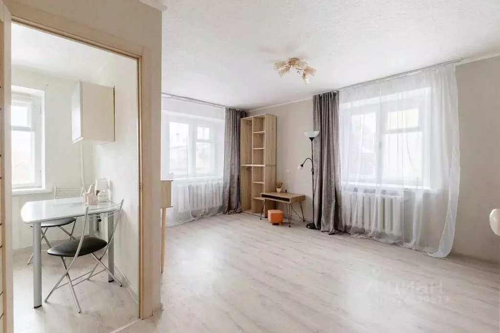 1-к кв. Свердловская область, Екатеринбург ул. Бажова, 76 (32.0 м) - Фото 1