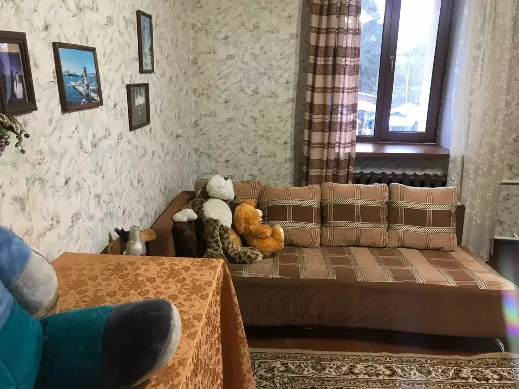 2-к кв. Ленинградская область, Тихвинское городское поселение, пос. ... - Фото 2